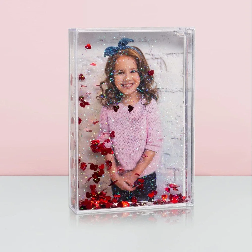 Neil Enterprises Photo Snow Frame Unisex 4x6 Clear NEW Heart Glitter Acrylic